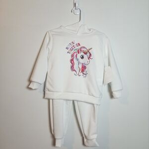 NWOT! 18-24M Unicorn Hoodie and Pants Set - White